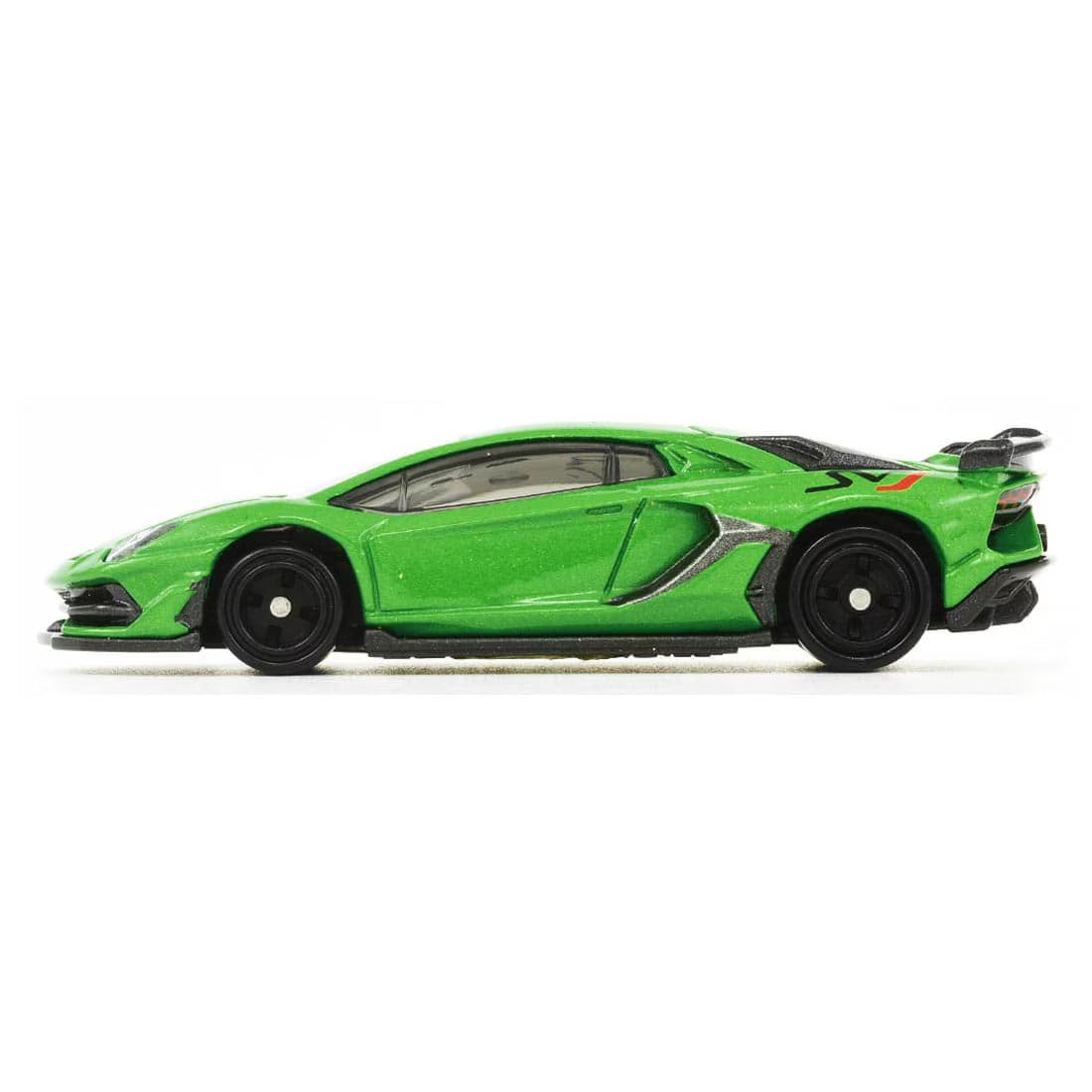 Carrinho Tomica Nº70 - Lamborghini Aventador SVJ - Escala 1/68